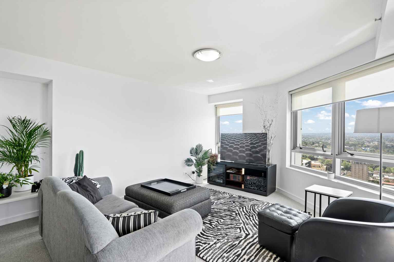 3304/79-81 Berry Street North Sydney 3304/79-81 Berry Street North Sydney