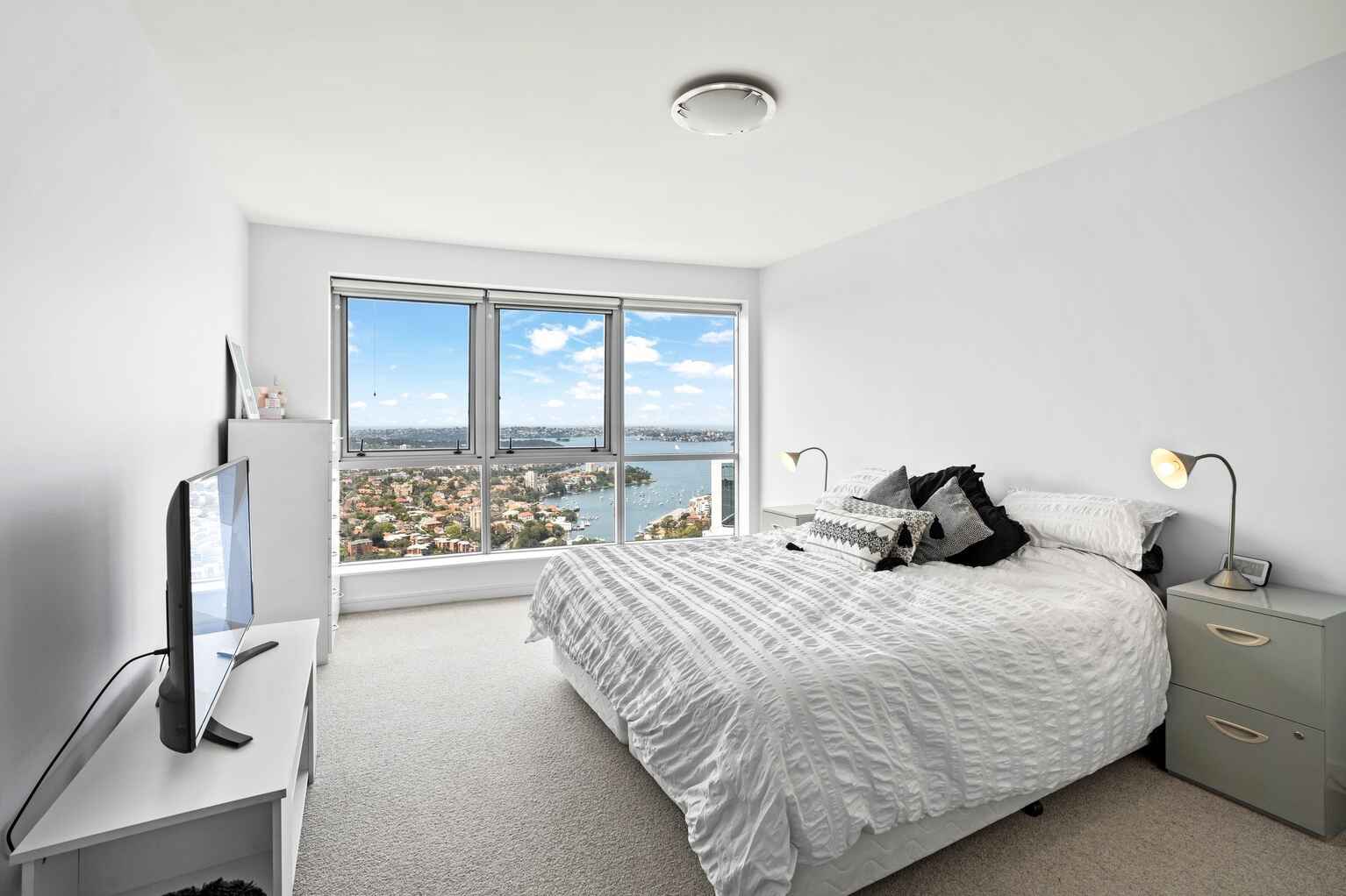 3304/79-81 Berry Street North Sydney 3304/79-81 Berry Street North Sydney