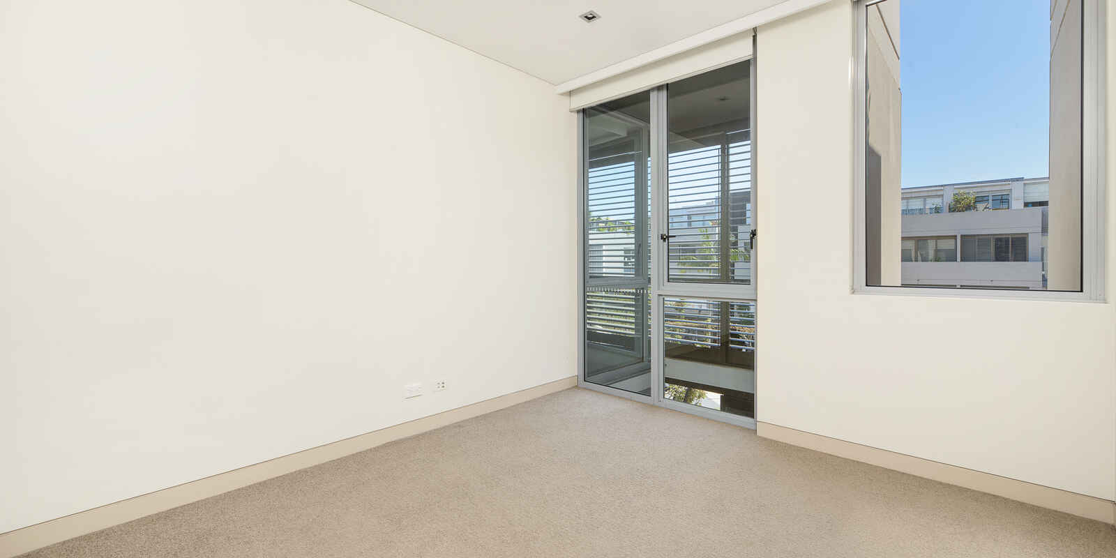 10/11 Amherst Street  Cammeray