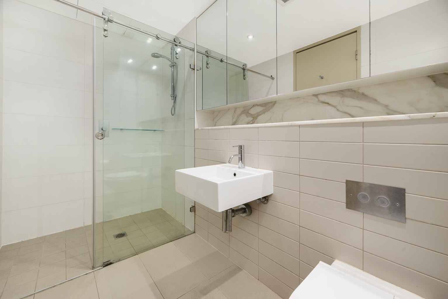 10/11 Amherst Street  Cammeray