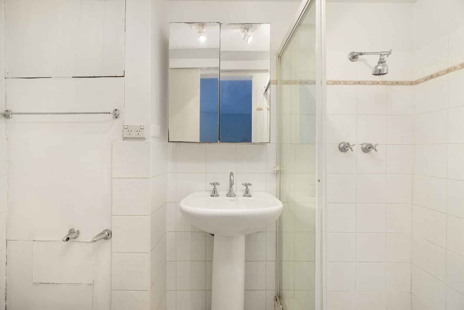 612/22 Doris Street North Sydney 612/22 Doris Street North Sydney