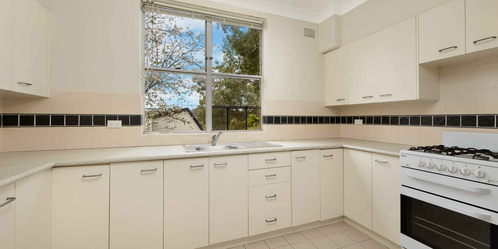 4/299 West Street Cammeray 4/299 West Street Cammeray