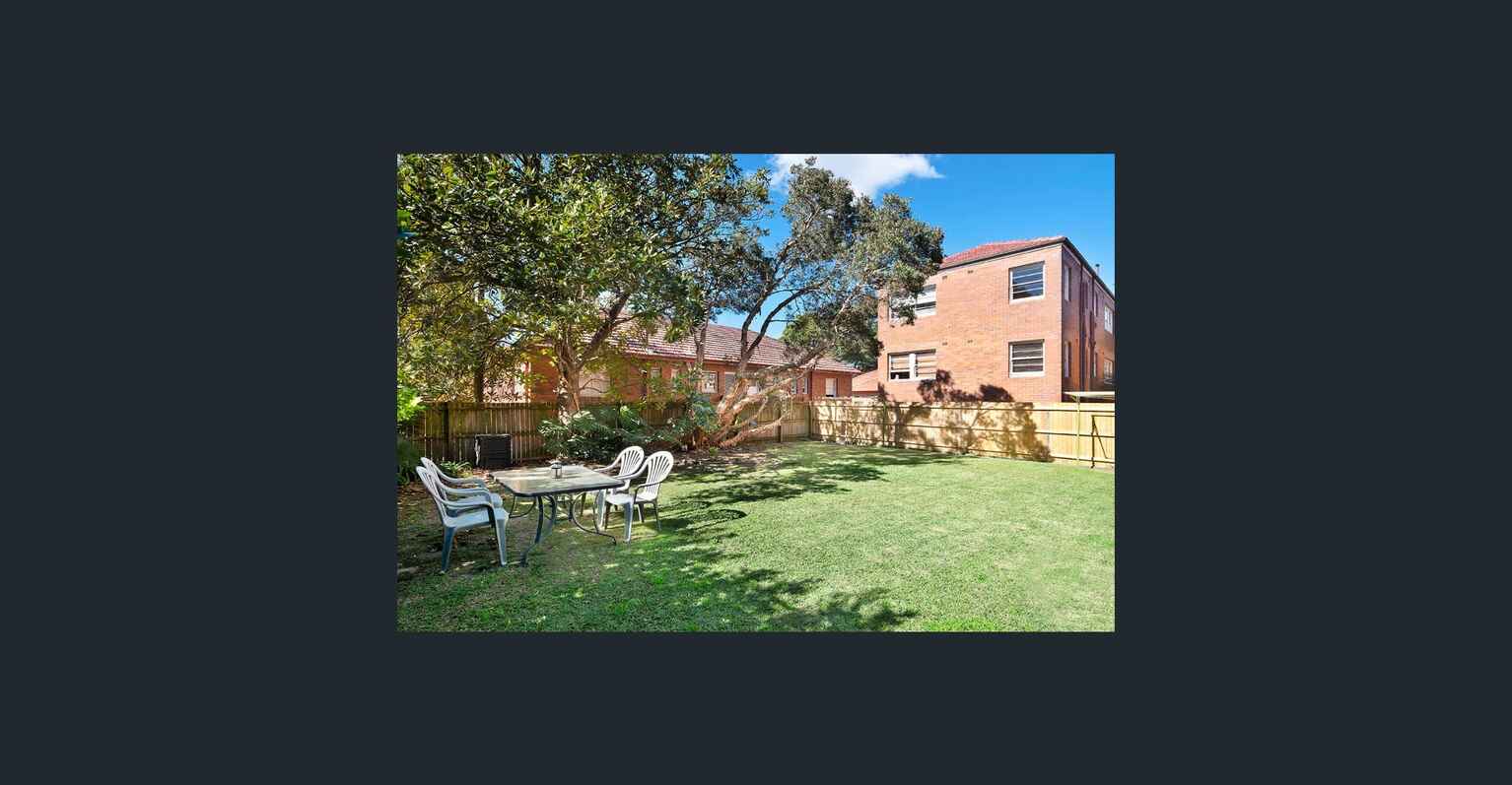 8/9 Ben Boyd Road  Neutral Bay