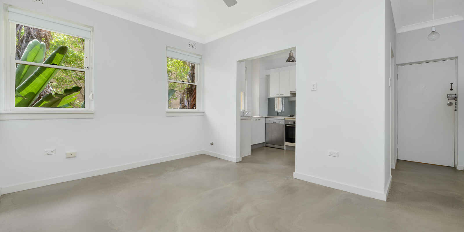 8/9 Ben Boyd Road  Neutral Bay