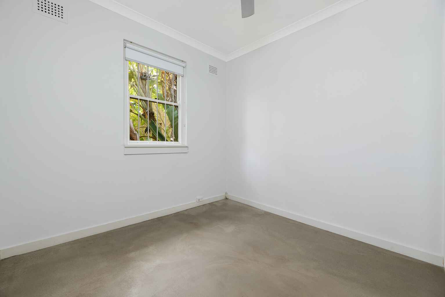 8/9 Ben Boyd Road  Neutral Bay