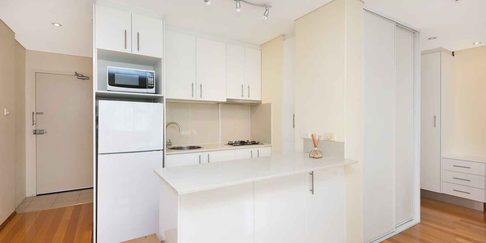 412/54 High Street North Sydney