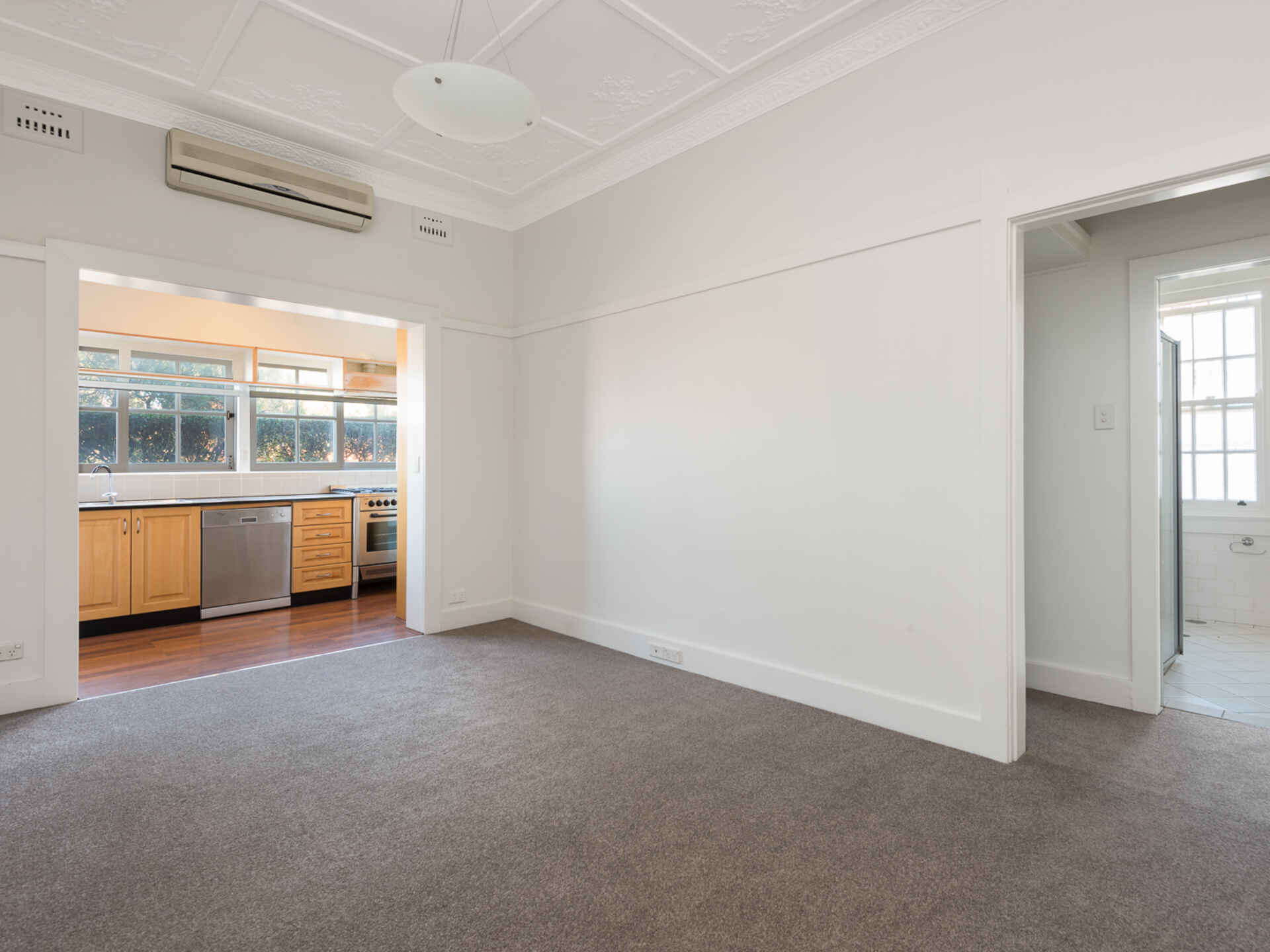 1/16 Whaling Road North Sydney