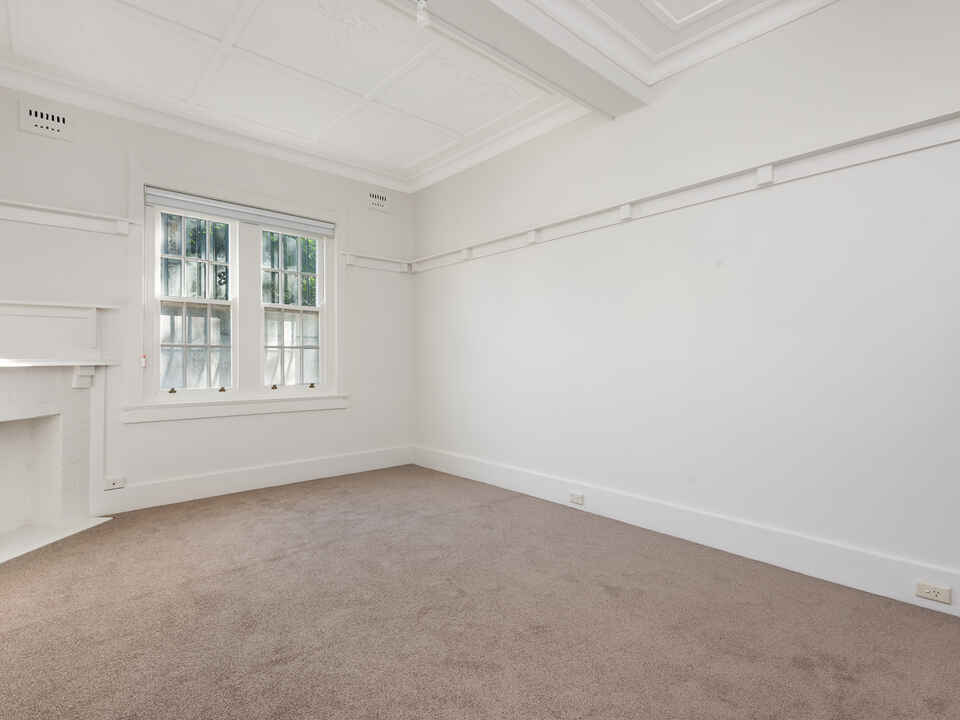 1/16 Whaling Road North Sydney
