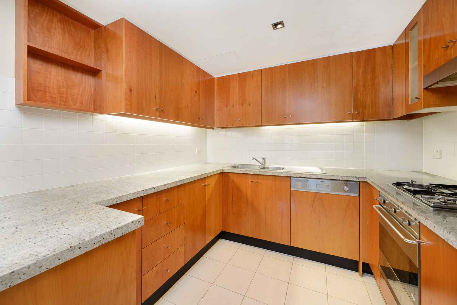 2803/79-81 Berry Street North Sydney 2803/79-81 Berry Street North Sydney