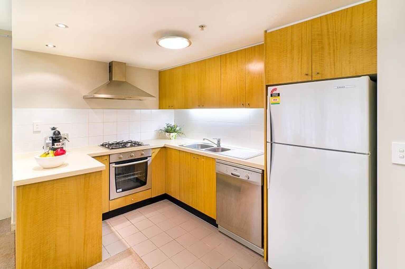 911/77-81 Berry Street North Sydney 911/77-81 Berry Street North Sydney