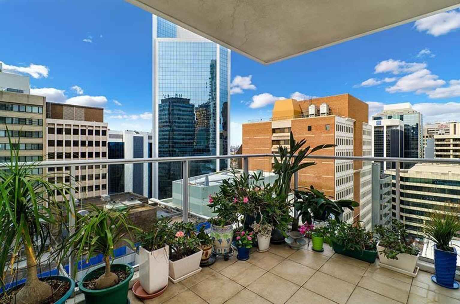 911/77-81 Berry Street North Sydney 911/77-81 Berry Street North Sydney