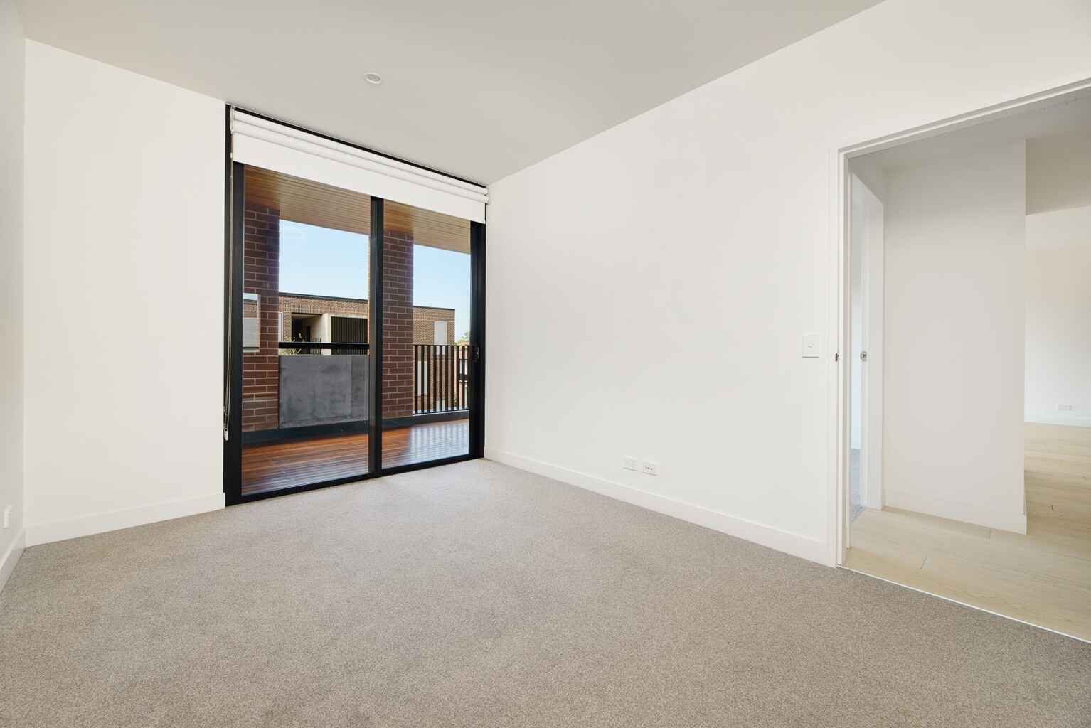 B436/3 McKinnon Avenue Five Dock