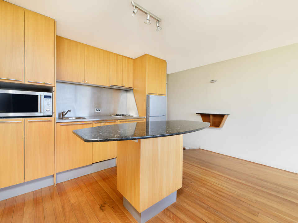 803/22 Doris Street North Sydney