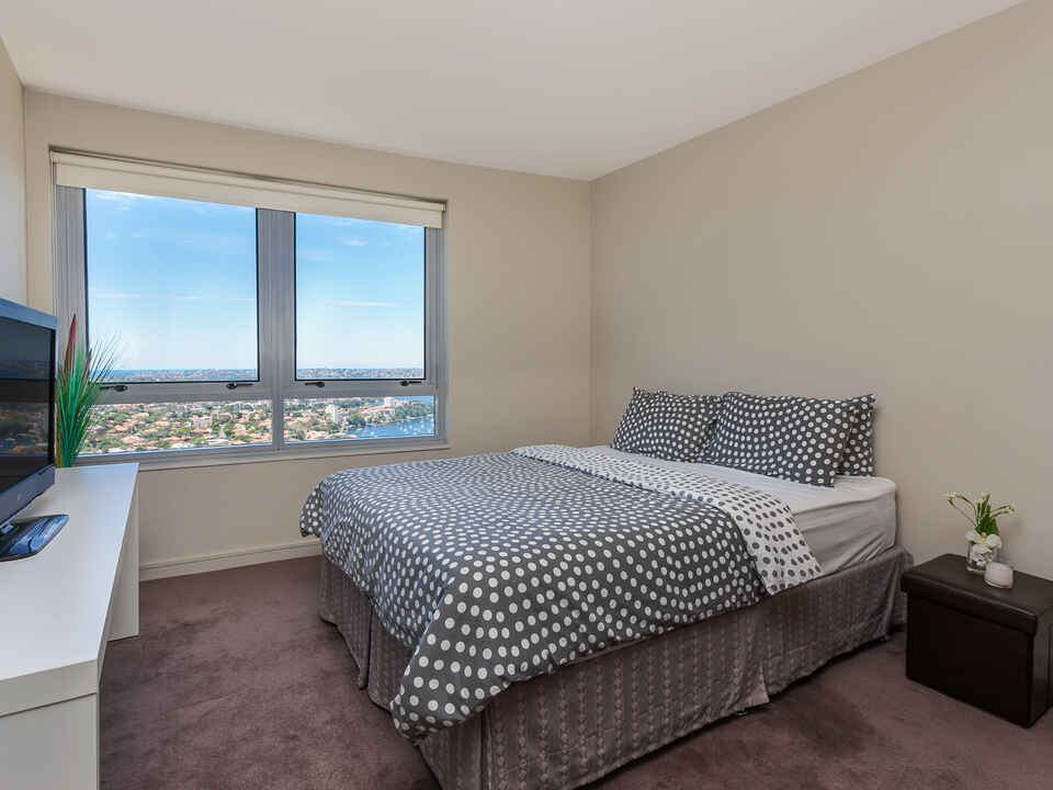 2707/79-81 Berry Street North Sydney