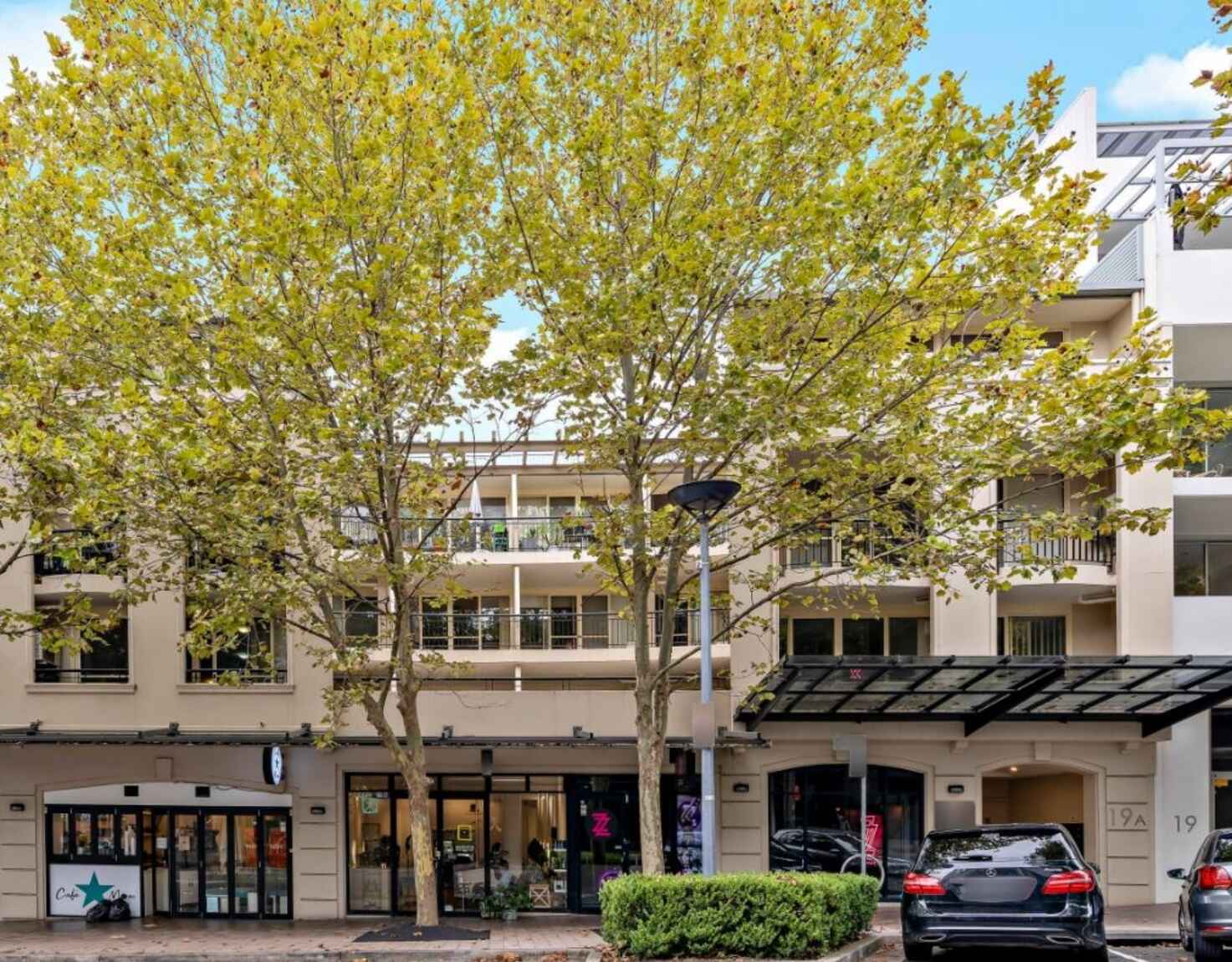 2/19A Young Street Neutral Bay