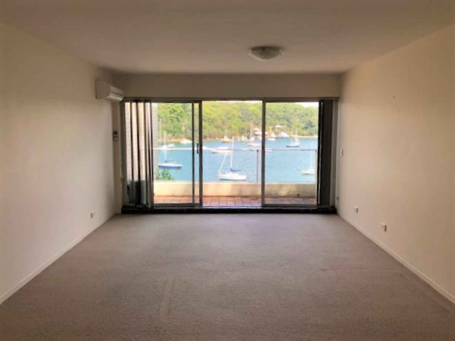 15/8 Munro Street McMahons Point