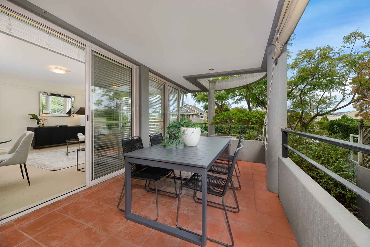 2/70-72 Muston Street Mosman
