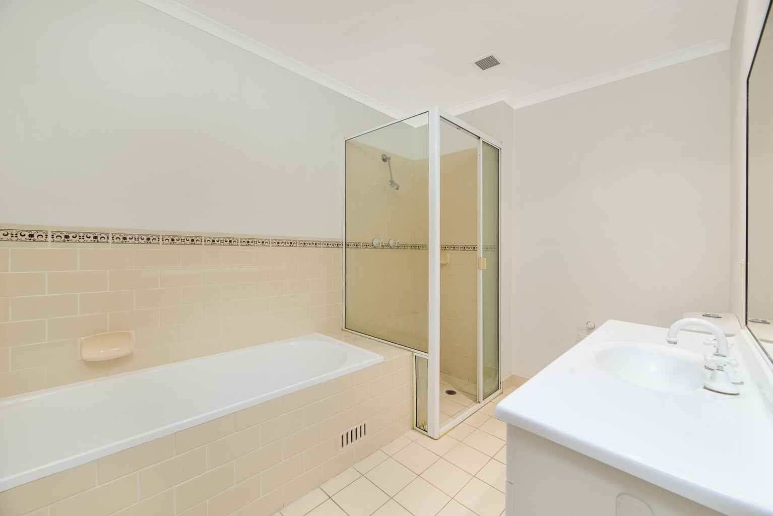 13/267 Miller Street North Sydney 13/267 Miller Street North Sydney