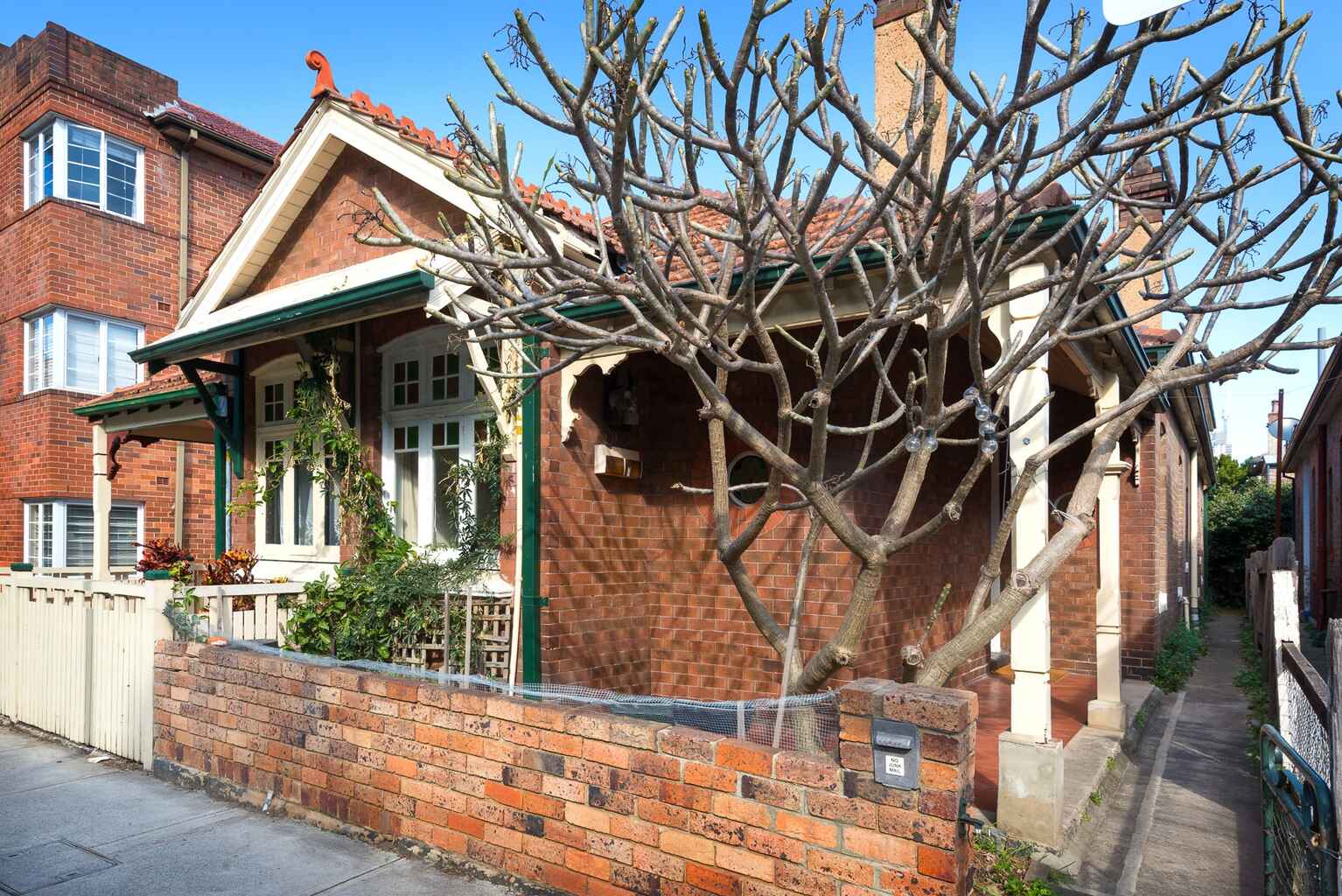 2/93 Kirribilli Avenue Kirribilli