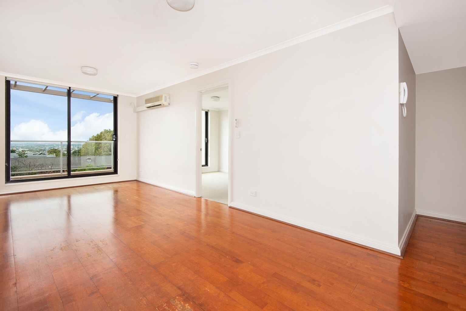 702/7-17 William Street  North Sydney