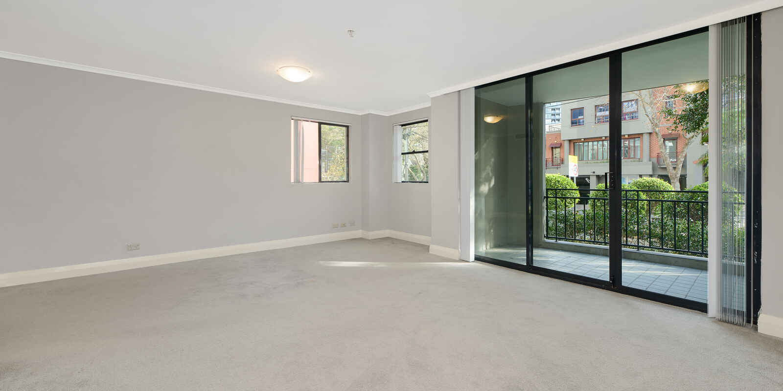 15/237 Miller St North Sydney 15/237 Miller St North Sydney