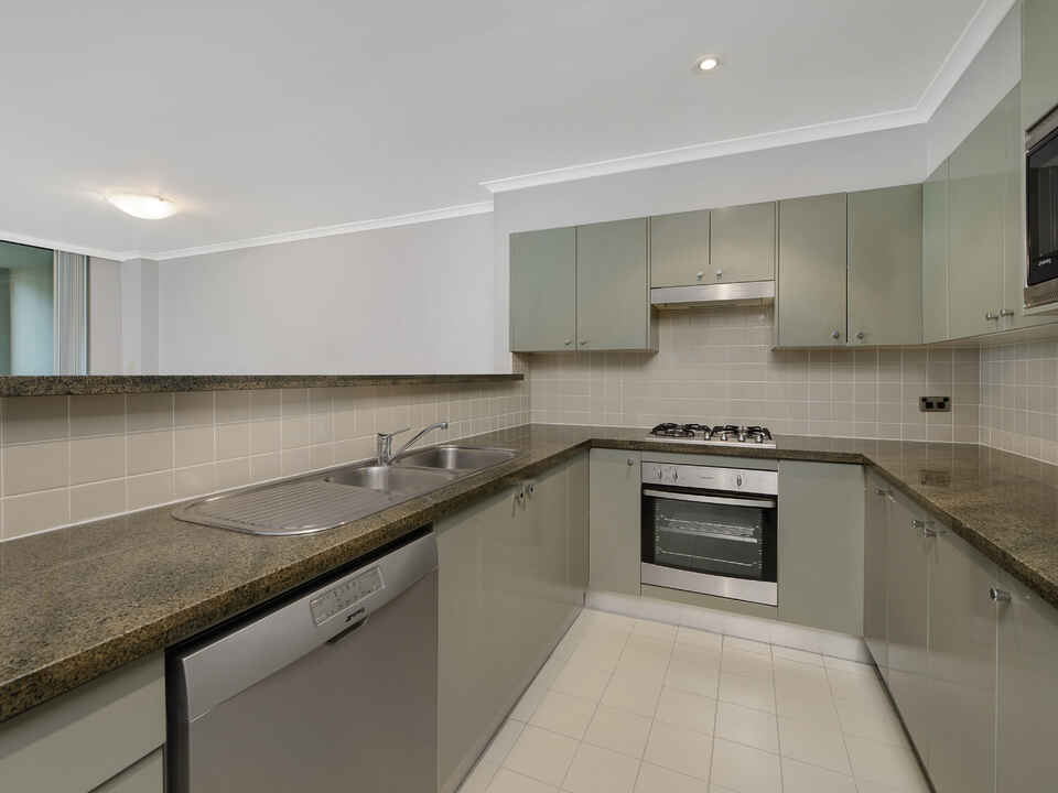 15/237 Miller St North Sydney