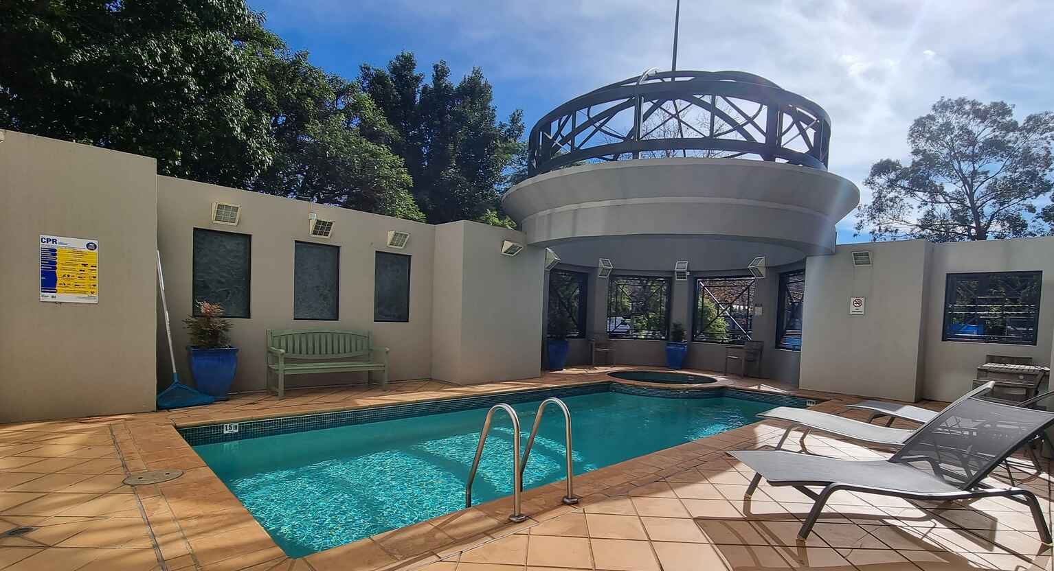 15/237 Miller St North Sydney