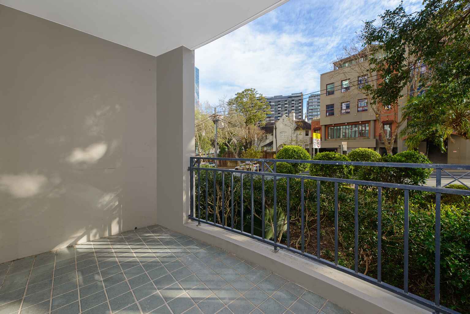 15/237 Miller St North Sydney