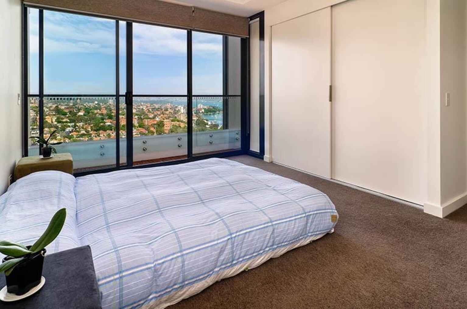 1302/138 Walker Street North Sydney 1302/138 Walker Street North Sydney