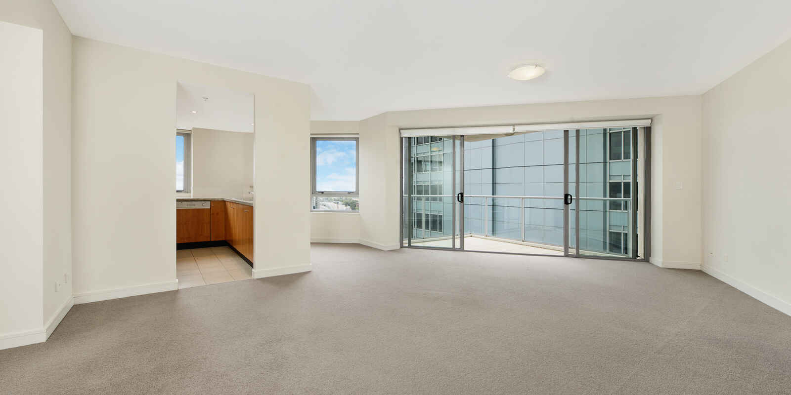 2007/77-81 Berry Street North Sydney 2007/77-81 Berry Street North Sydney