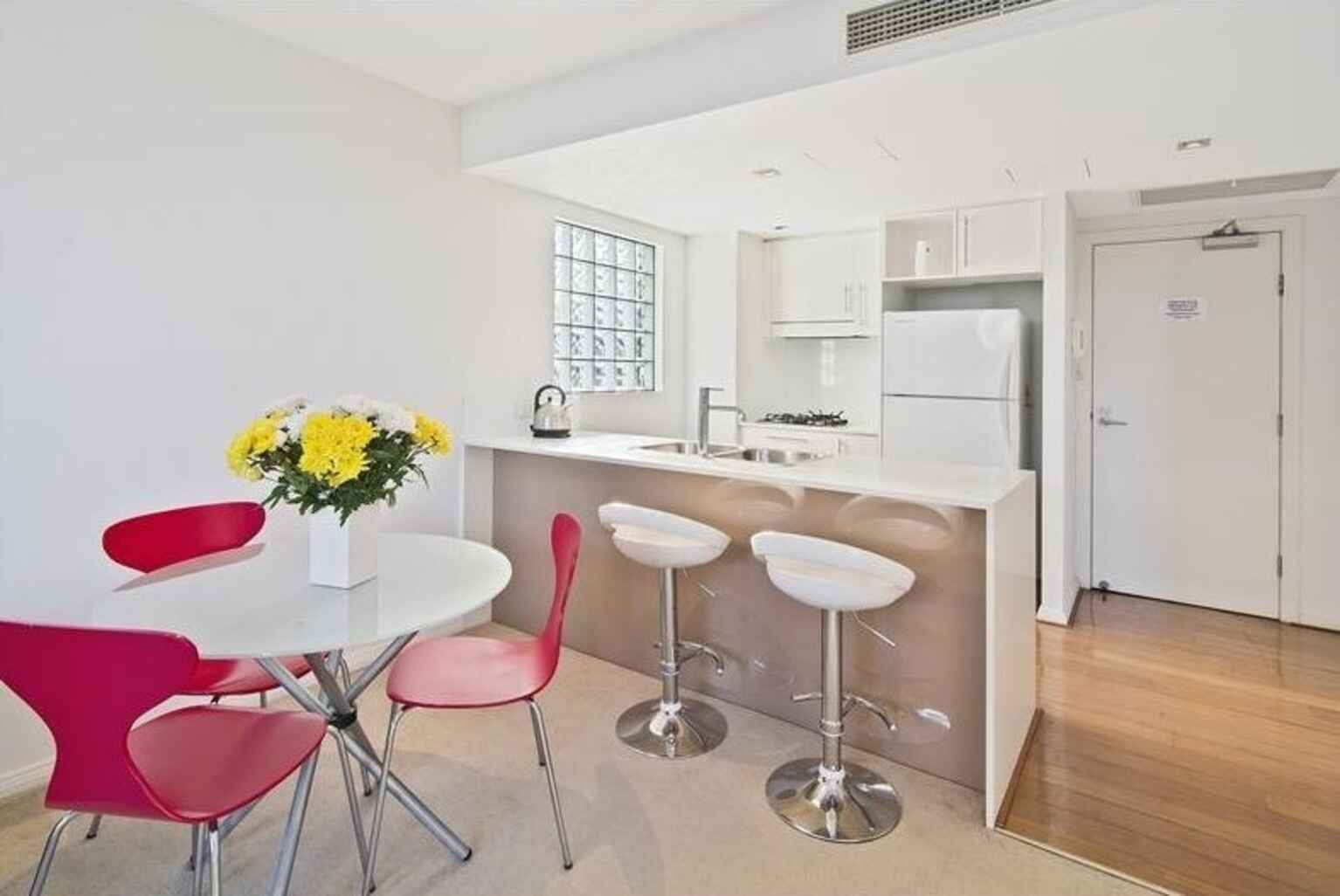 511/88  Berry Street   North Sydney