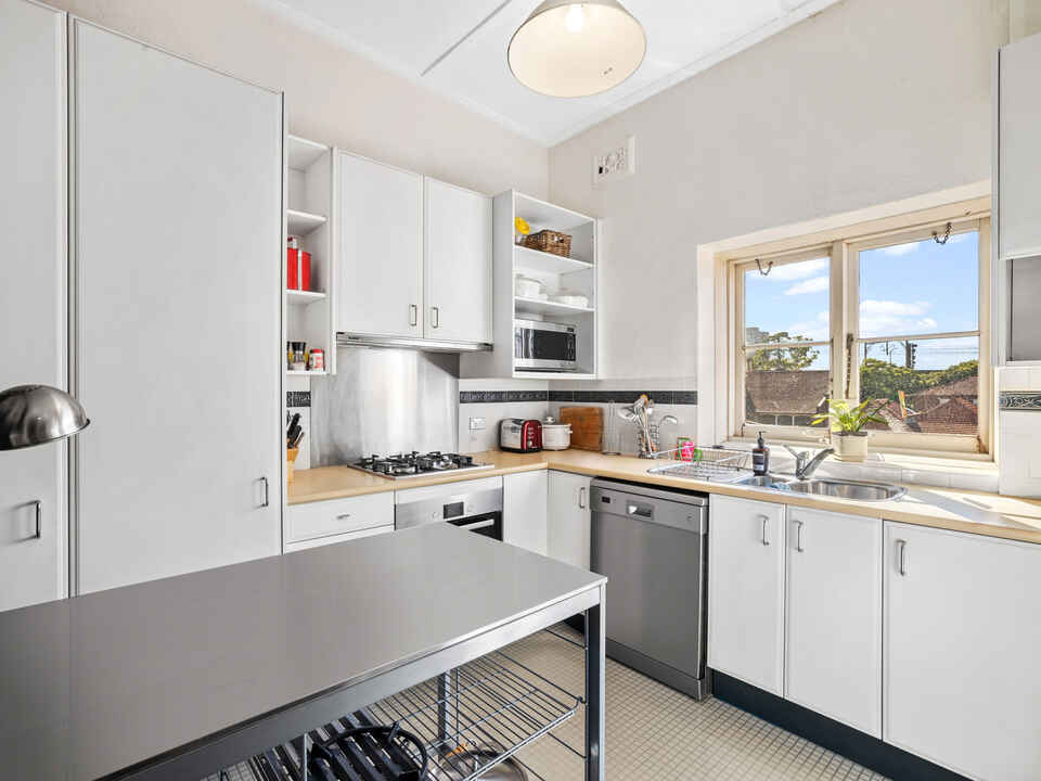 16/30A Lavender  Street Lavender Bay