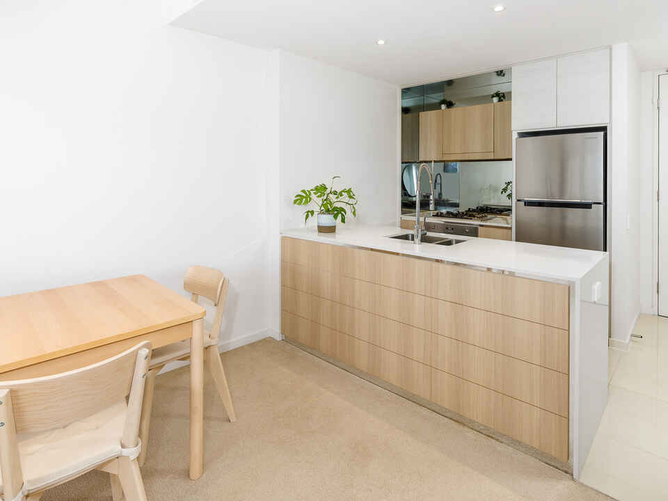910/211 Pacific Highway North Sydney