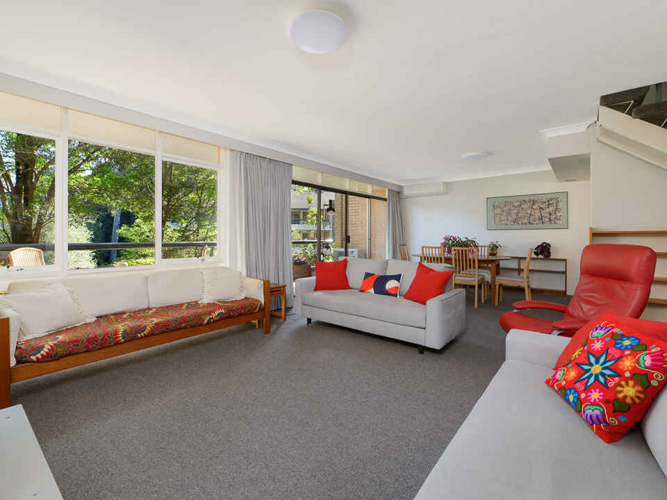 9/4 Riley St North Sydney