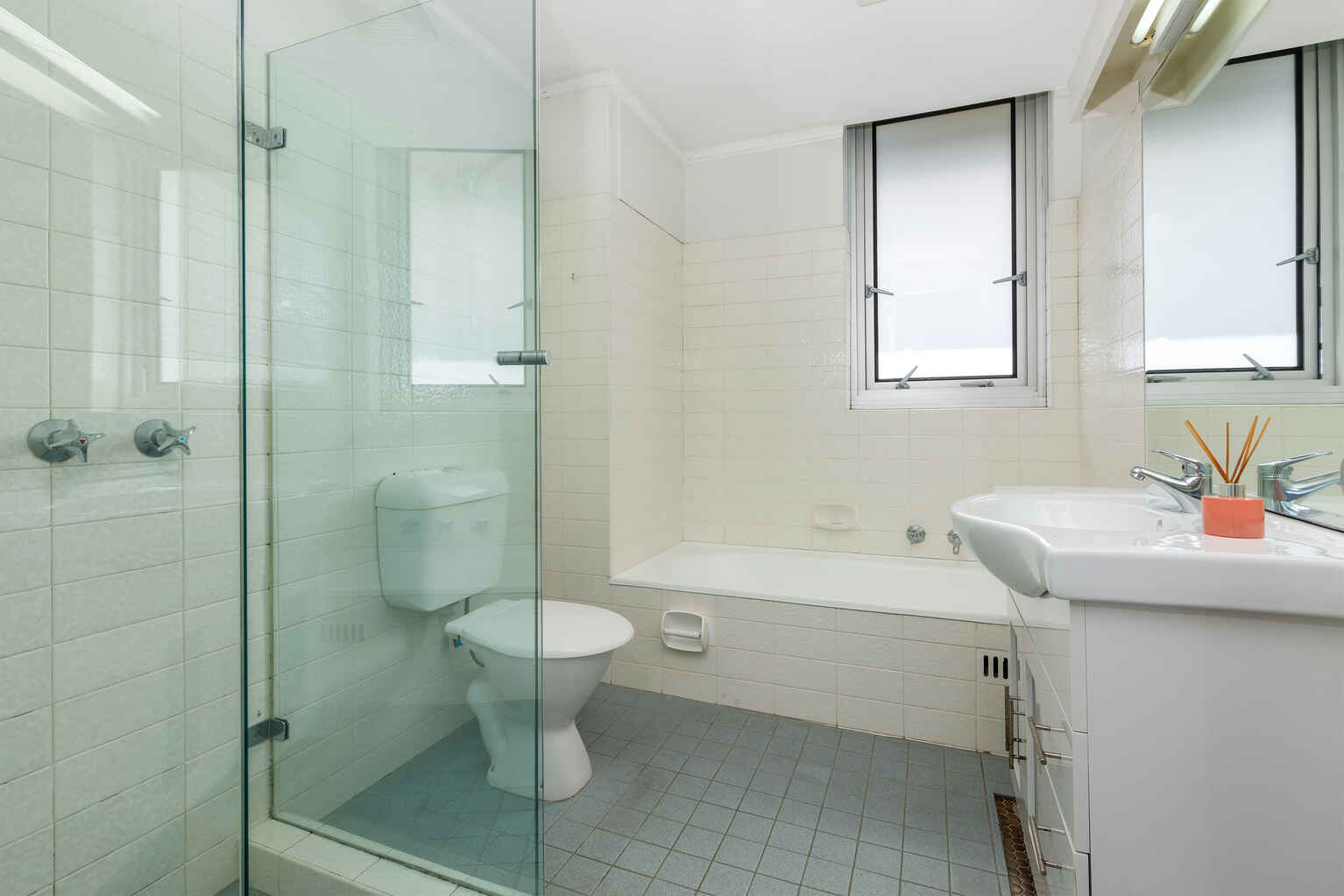 35/95A Ridge Street North Sydney