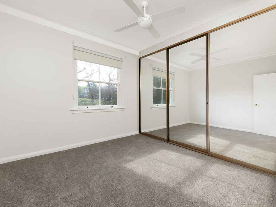 4/4 McDougall Street Kirribilli