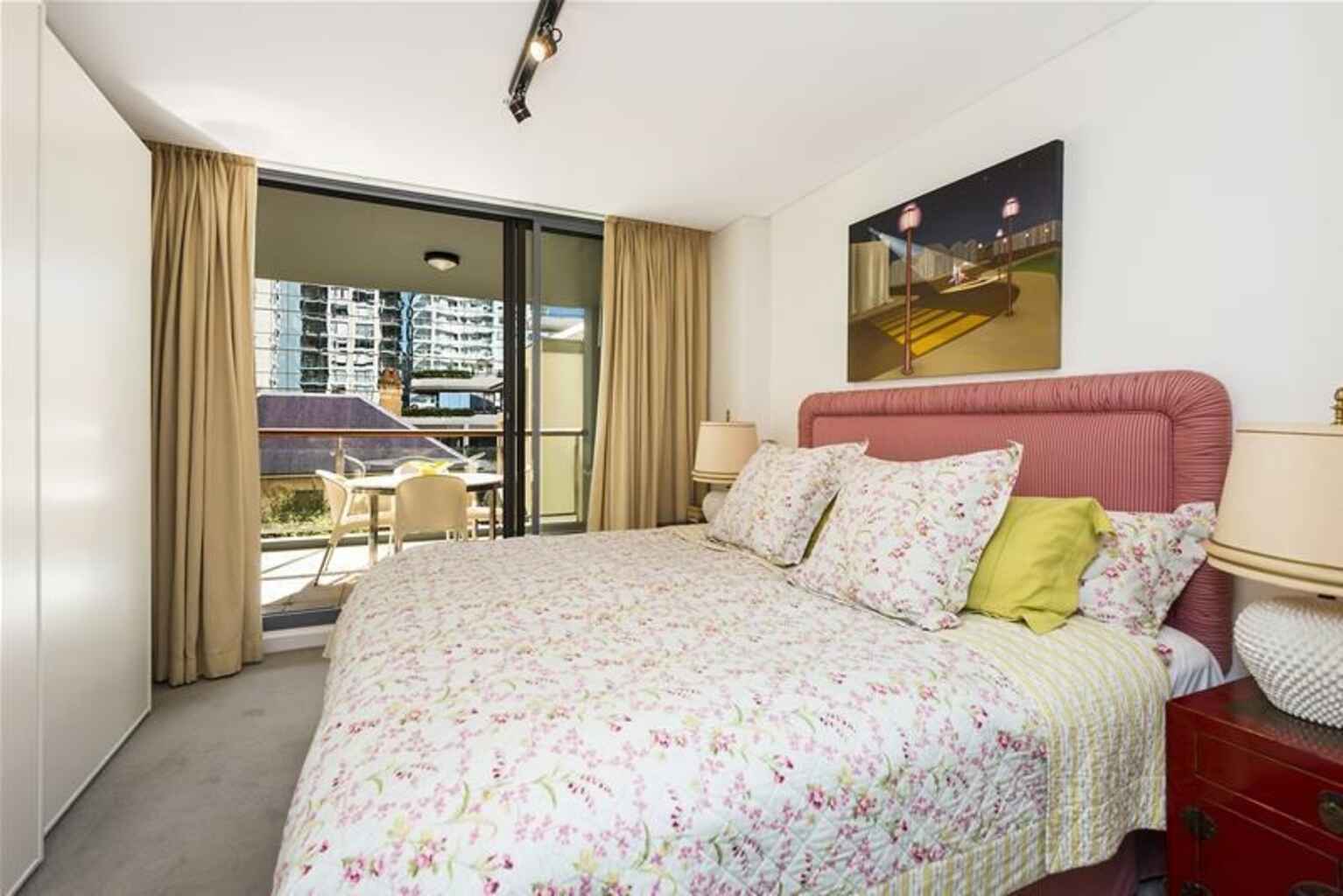 506/2 Dind Street Milsons Point 506/2 Dind Street Milsons Point