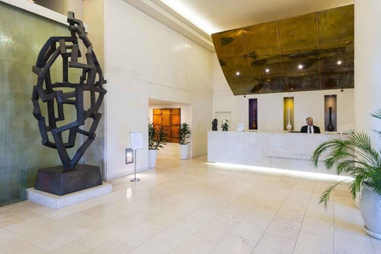 506/2 Dind Street Milsons Point 506/2 Dind Street Milsons Point