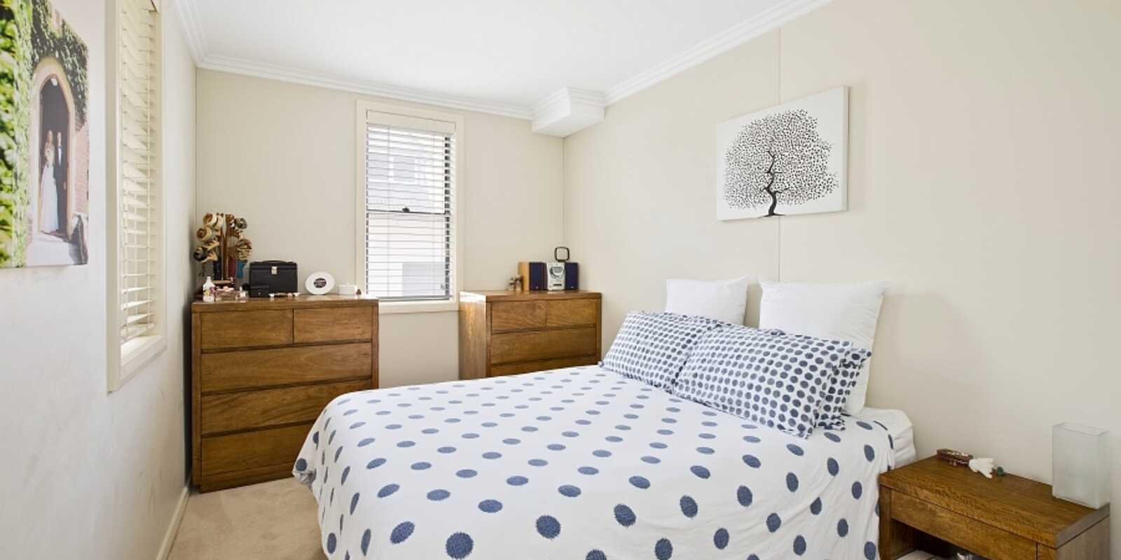 2/2 David Street Crows Nest