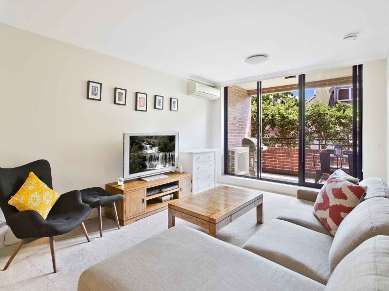Apartment For Lease 2/2 David Street Crows Nest