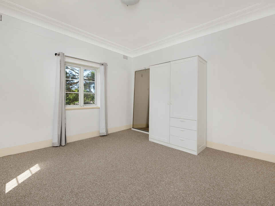 4/319 Alfred Street North Sydney