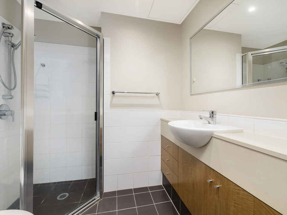 1808/79-81 Berry Street North Sydney