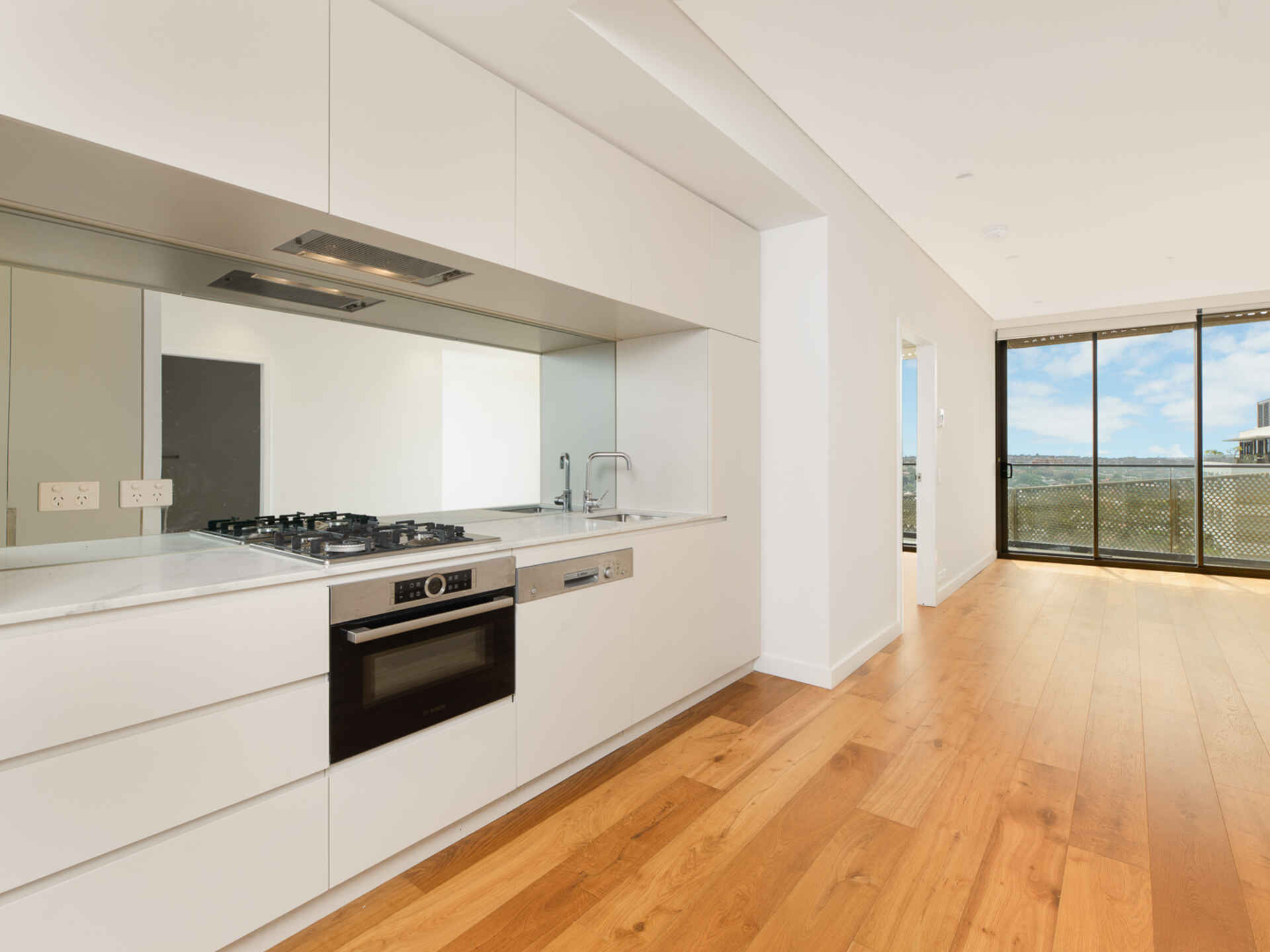 805/221 Miller St North Sydney