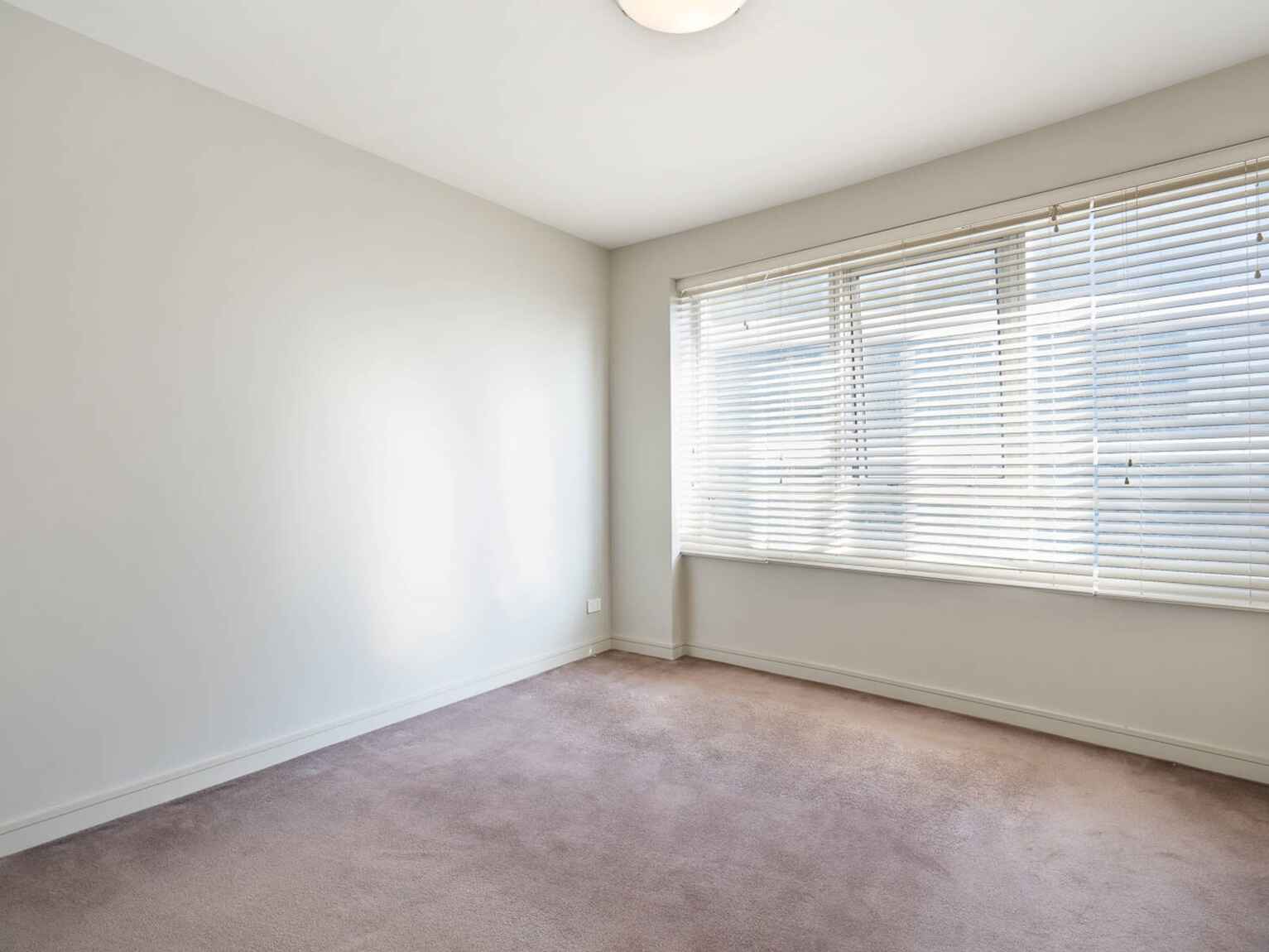 1605/77 Berry Street North Sydney