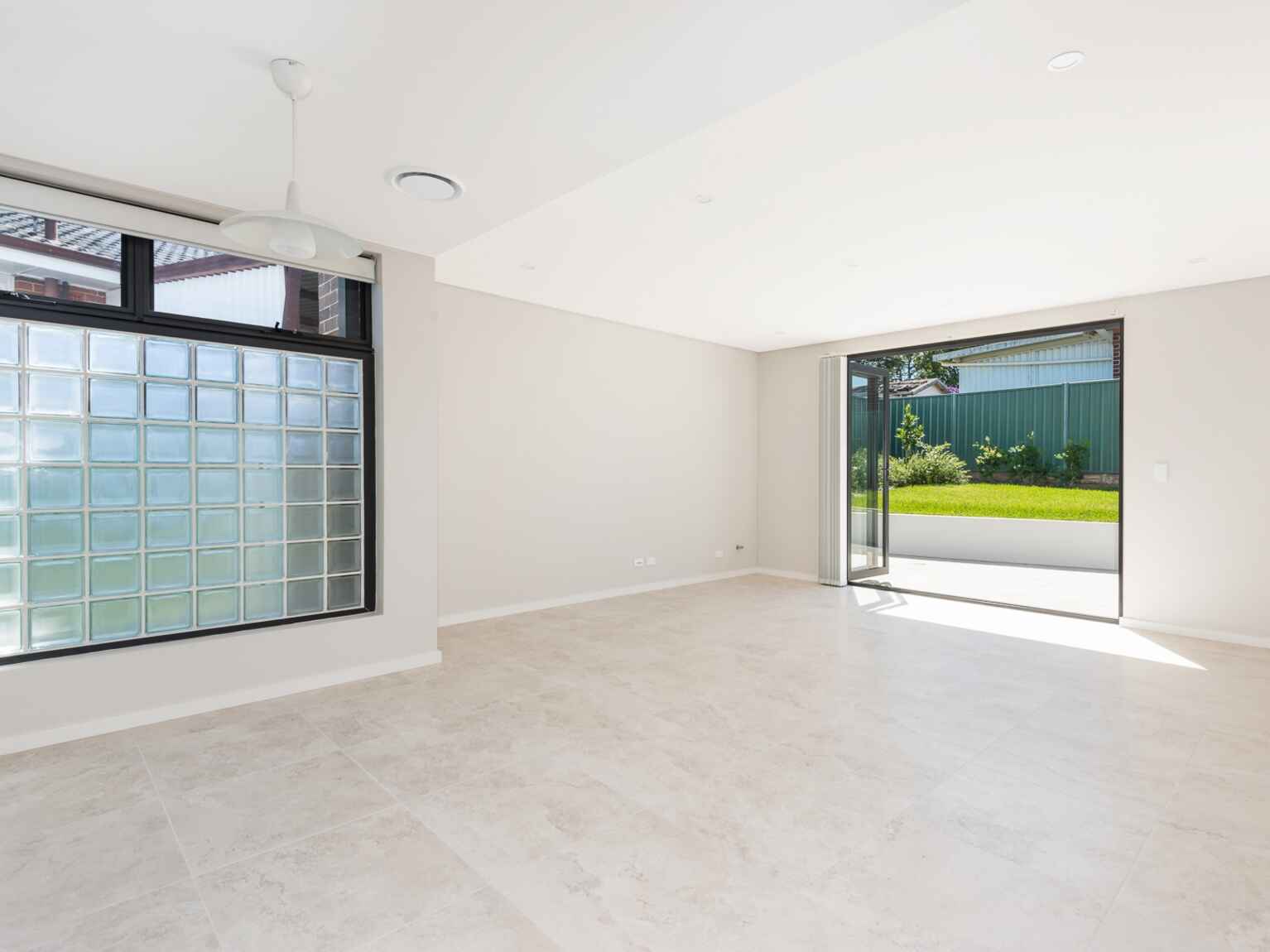 Semidetached For Lease 105A Coxs Road North Ryde