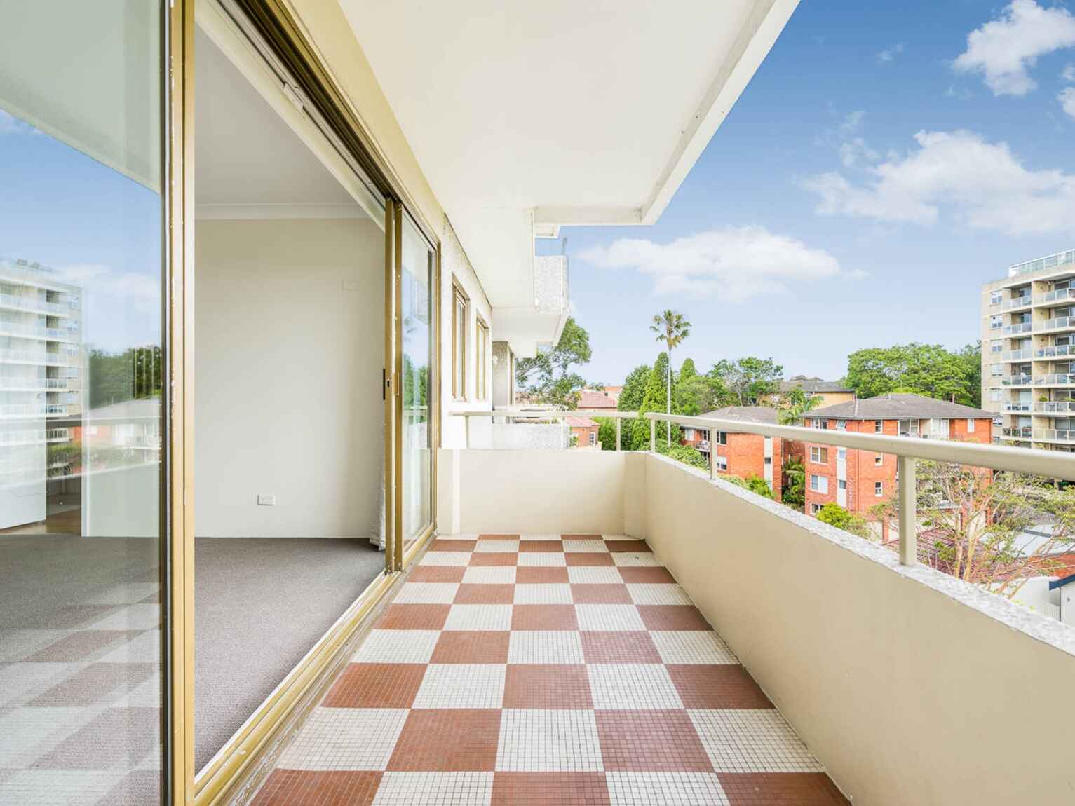 5E/139 Avenue Road Mosman