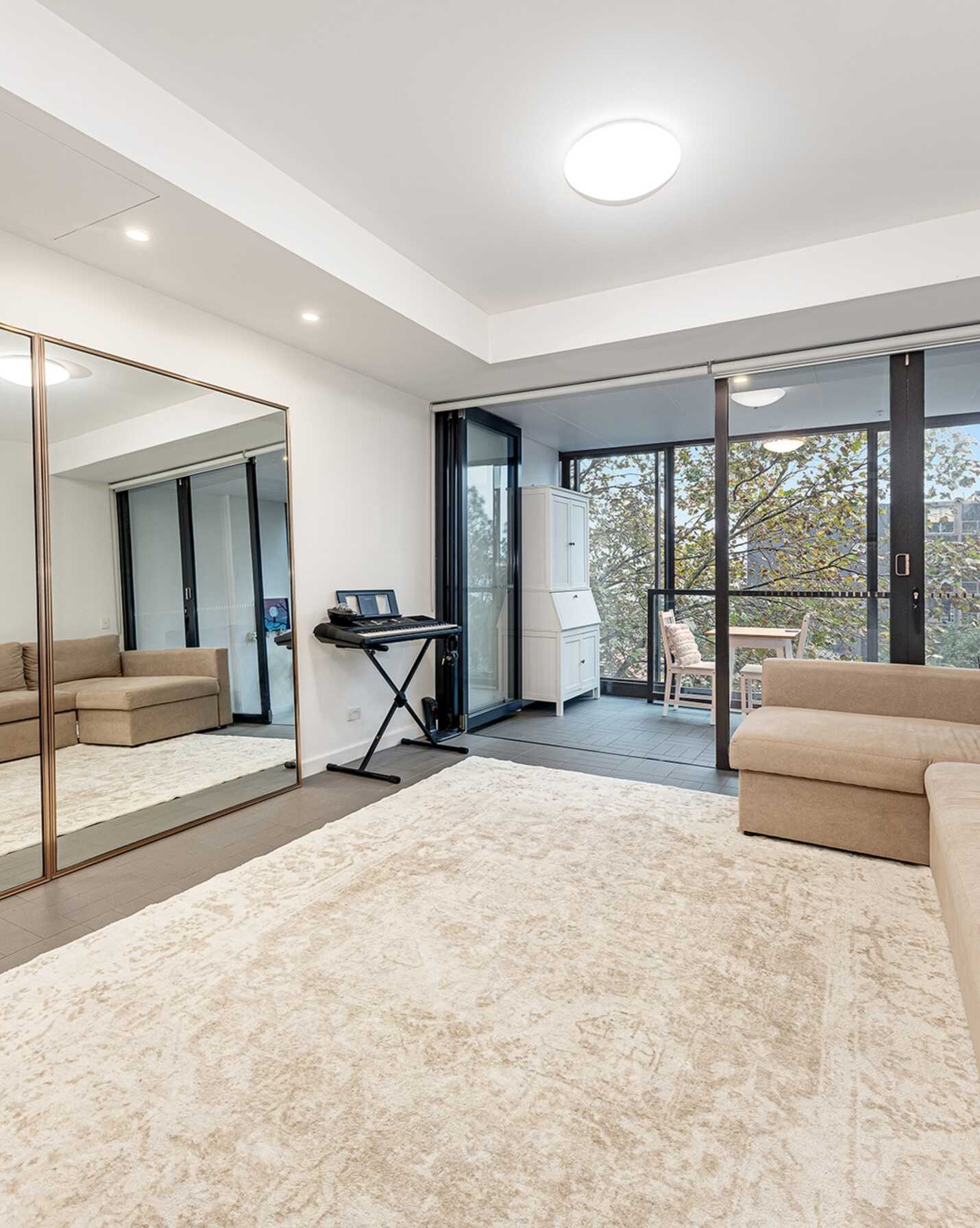 303/138 Walker Street North Sydney, Sydney - Image 1