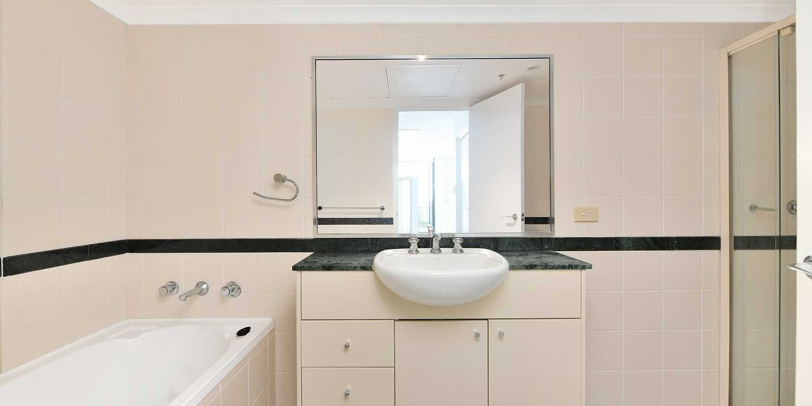 49/237 Miller Street North Sydney