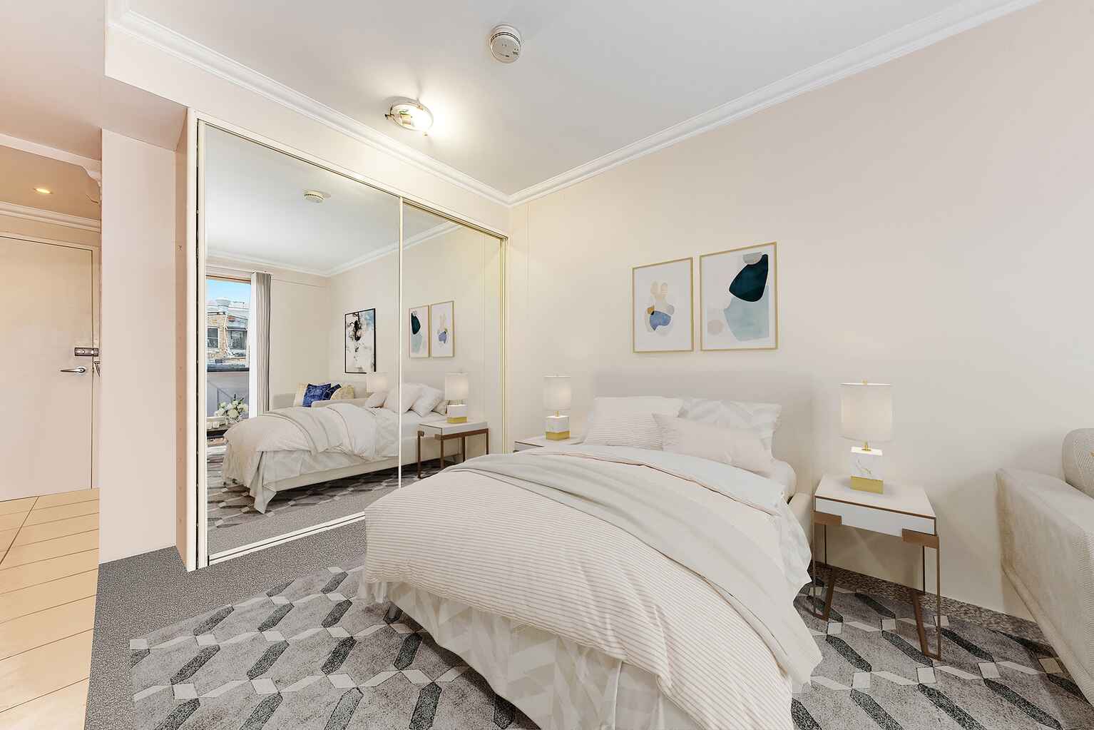 18/13 Ernest Street Crows Nest