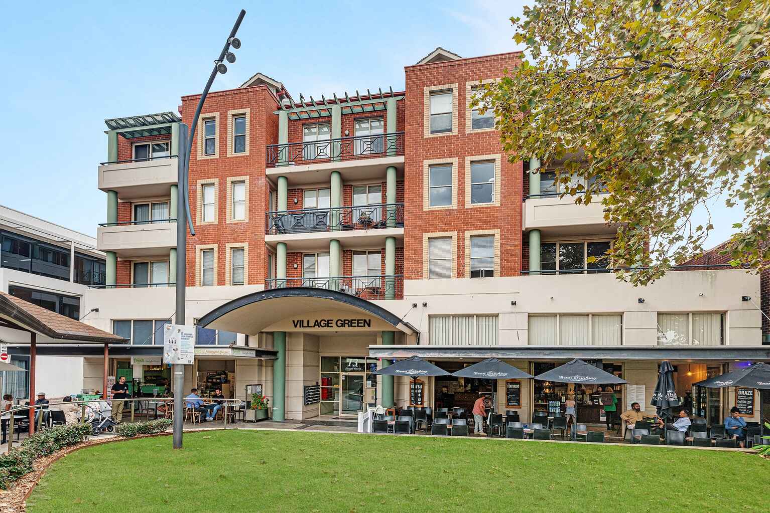 18/13 Ernest Street Crows Nest